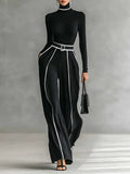 Vera™ | Elegant Set with Contrast Detail